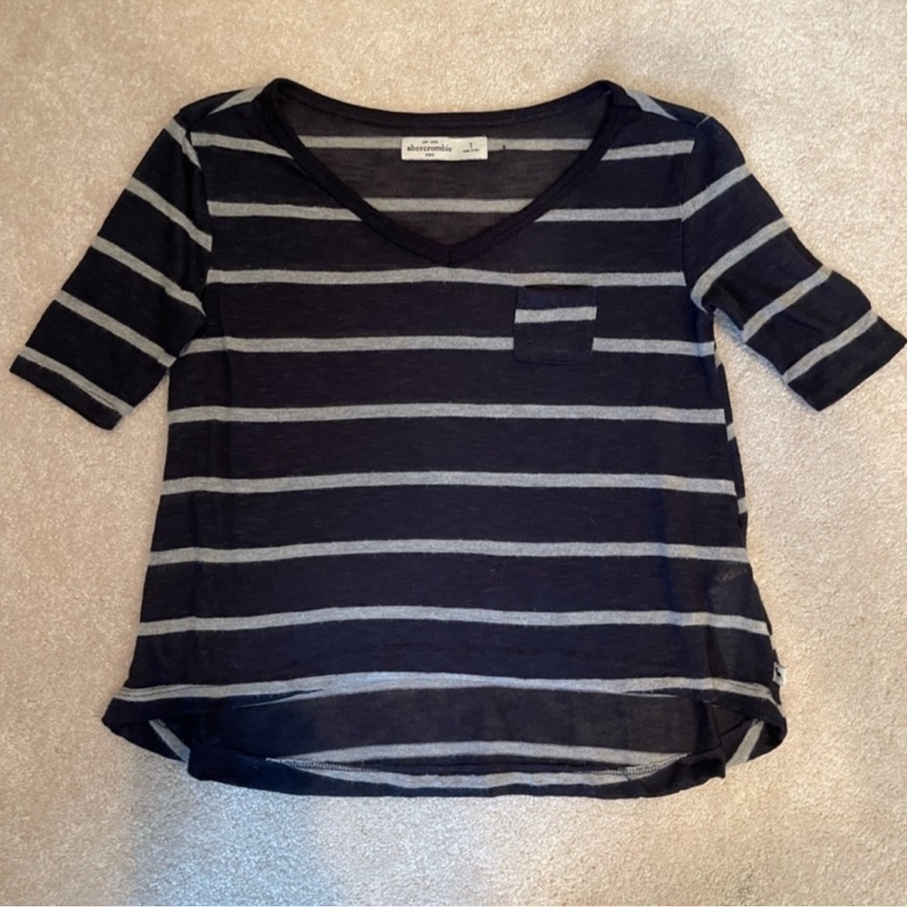 Abercrombie kids top
